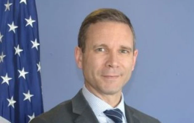 Ο νέος Γενικός Πρόξενος των ΗΠΑ στη Θεσσαλονίκη μιλά ελληνικά και ρωσικά και έχει σπουδάσει ιστορία!